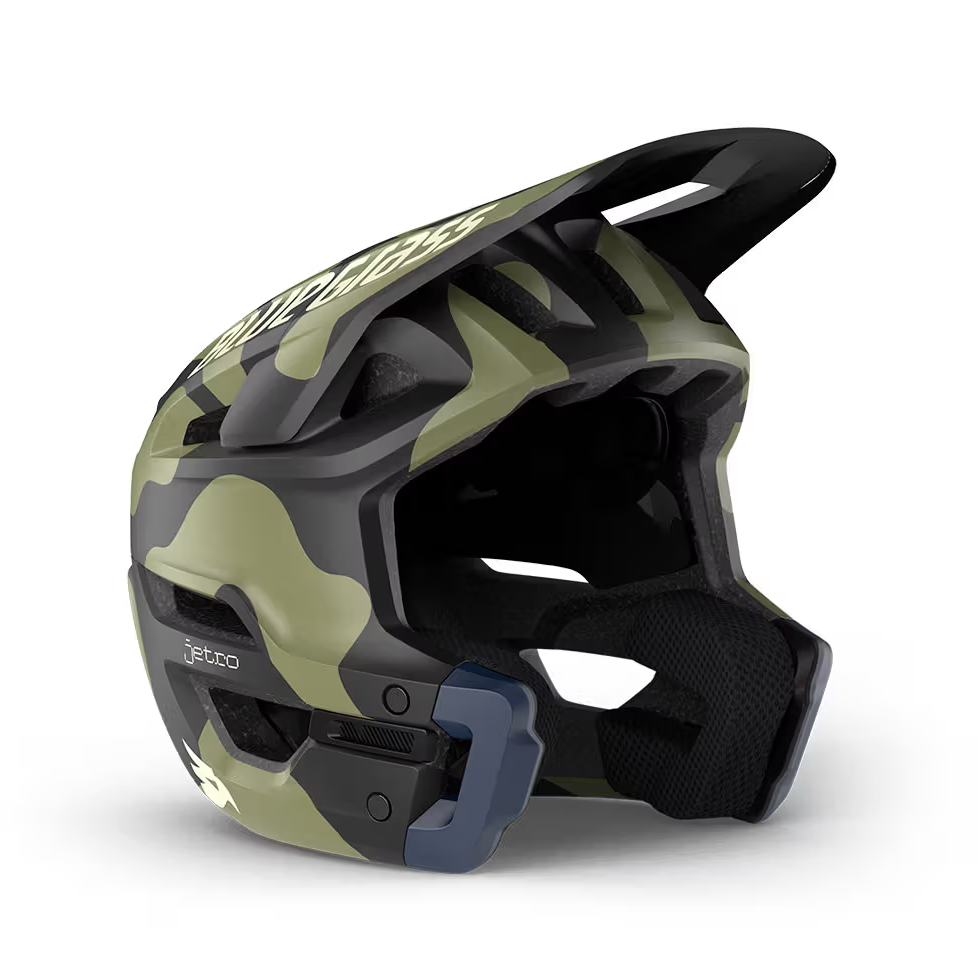 Bluegrass Jetro Mips helmet - Camo Limited Edition
